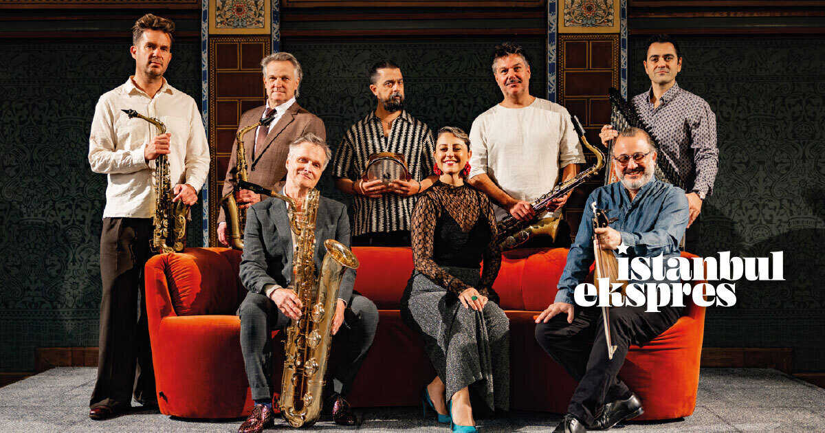Artvark Saxophone Quartet ft. Dilek & Derya Türkan 22.nov Turbinezaal (zittend)